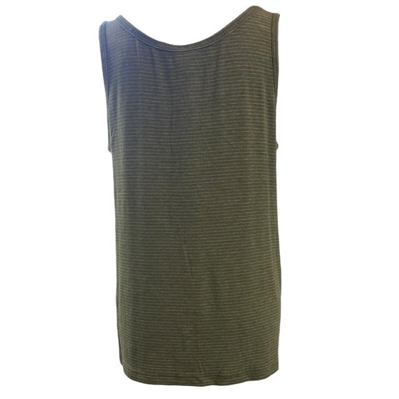 CABI WINK TANK IN OLIVE STRIPE #6143 - MEDIUM - NWT! - Picture 4 of 9